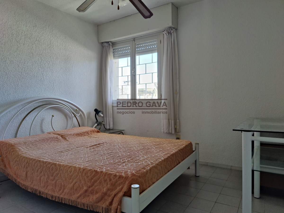 Apartamento ID.222 - Alquiler anual en Piriapolis, apartamento en pleno centro !!!