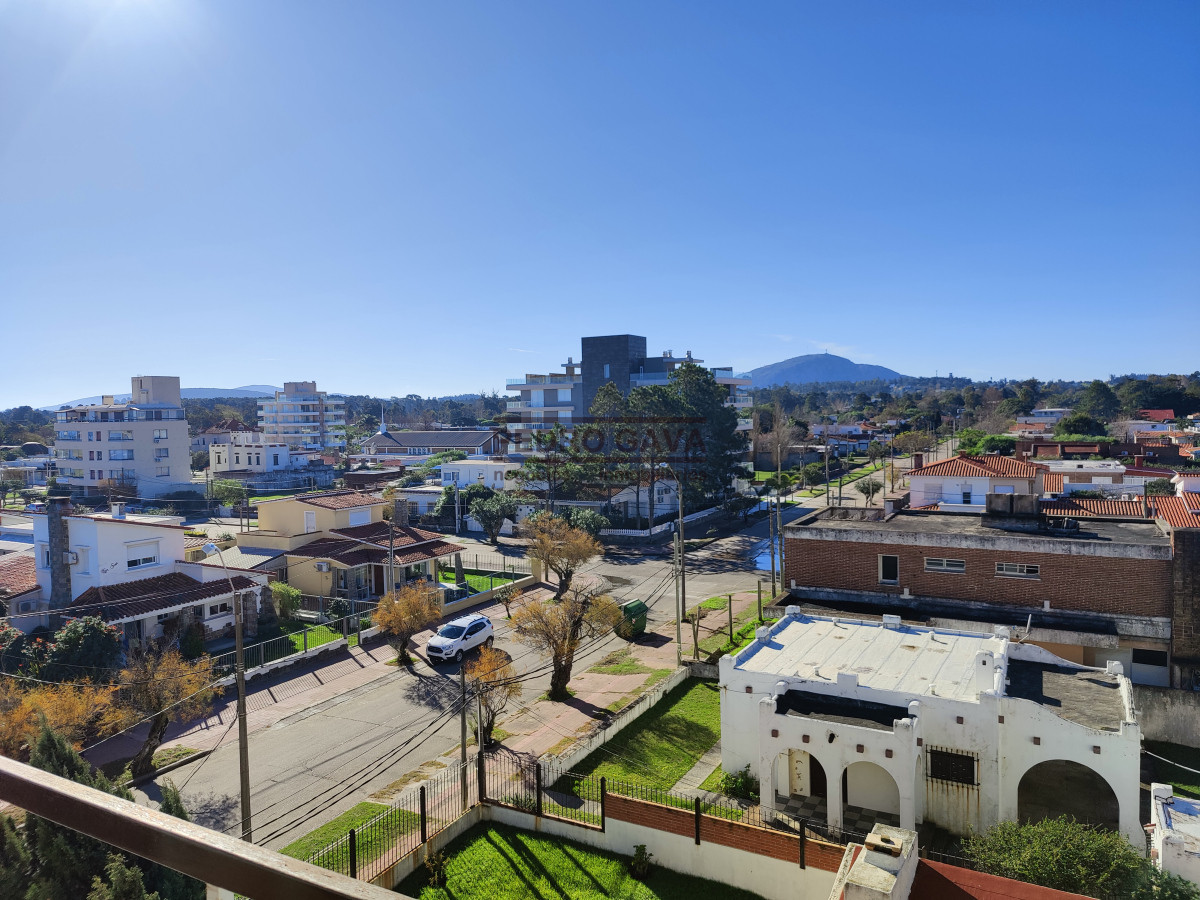 Apartamento ID.311 - Penthouse exclusivo frente al mar a la venta en Piriápolis
