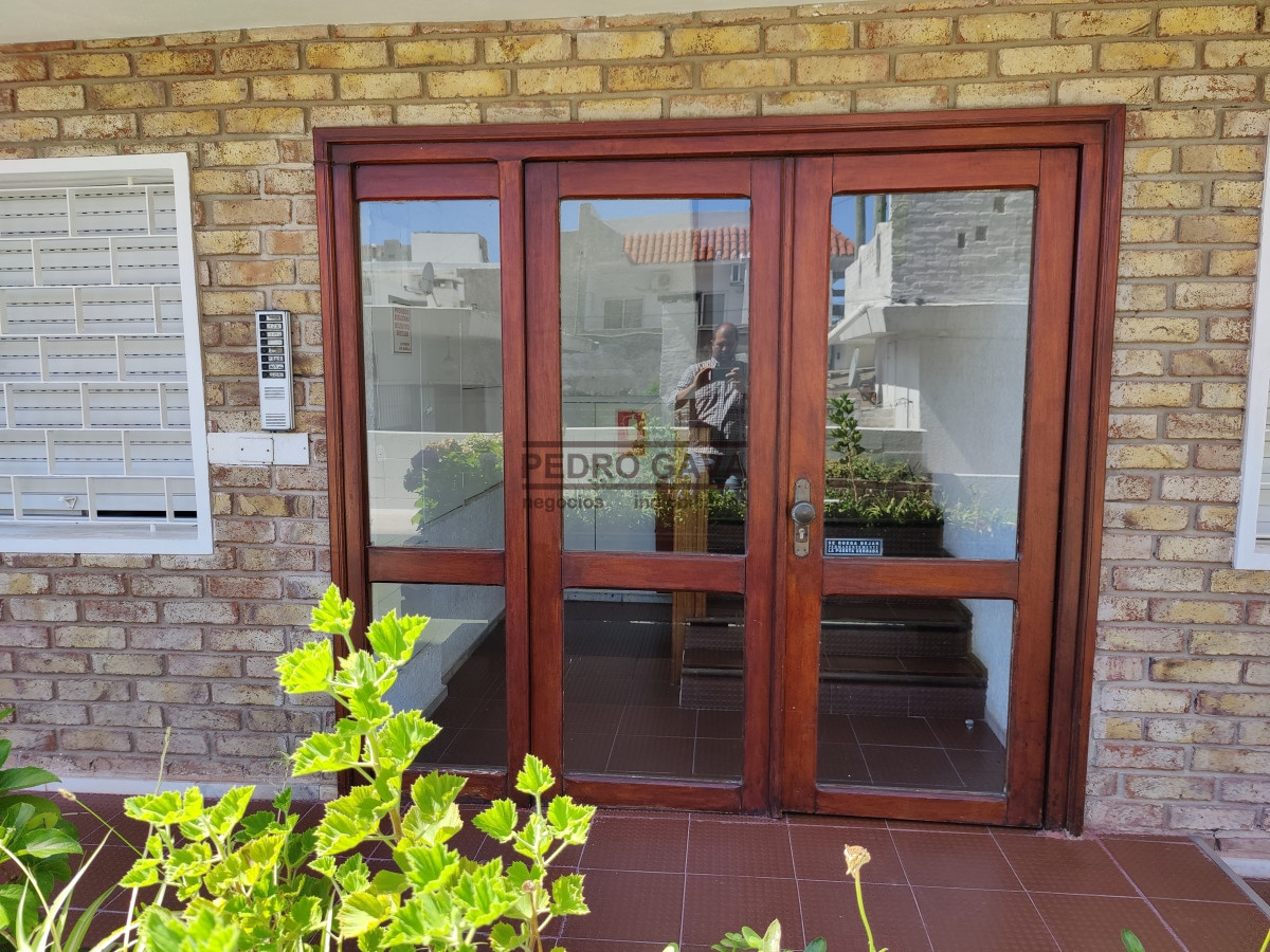 Apartamento ID.222 - Alquiler anual en Piriapolis, apartamento en pleno centro !!!