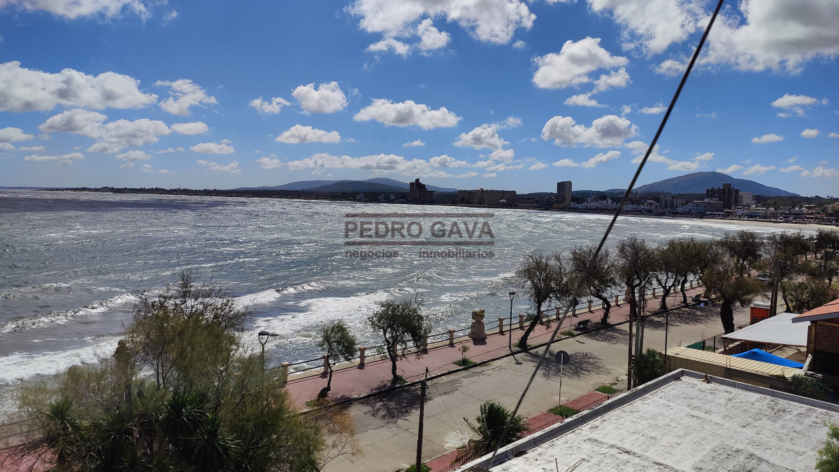 Apartamento ID.309 - Apartamento en venta en Piriápolis – Edificio Armen, vista al mar y atardeceres únicos