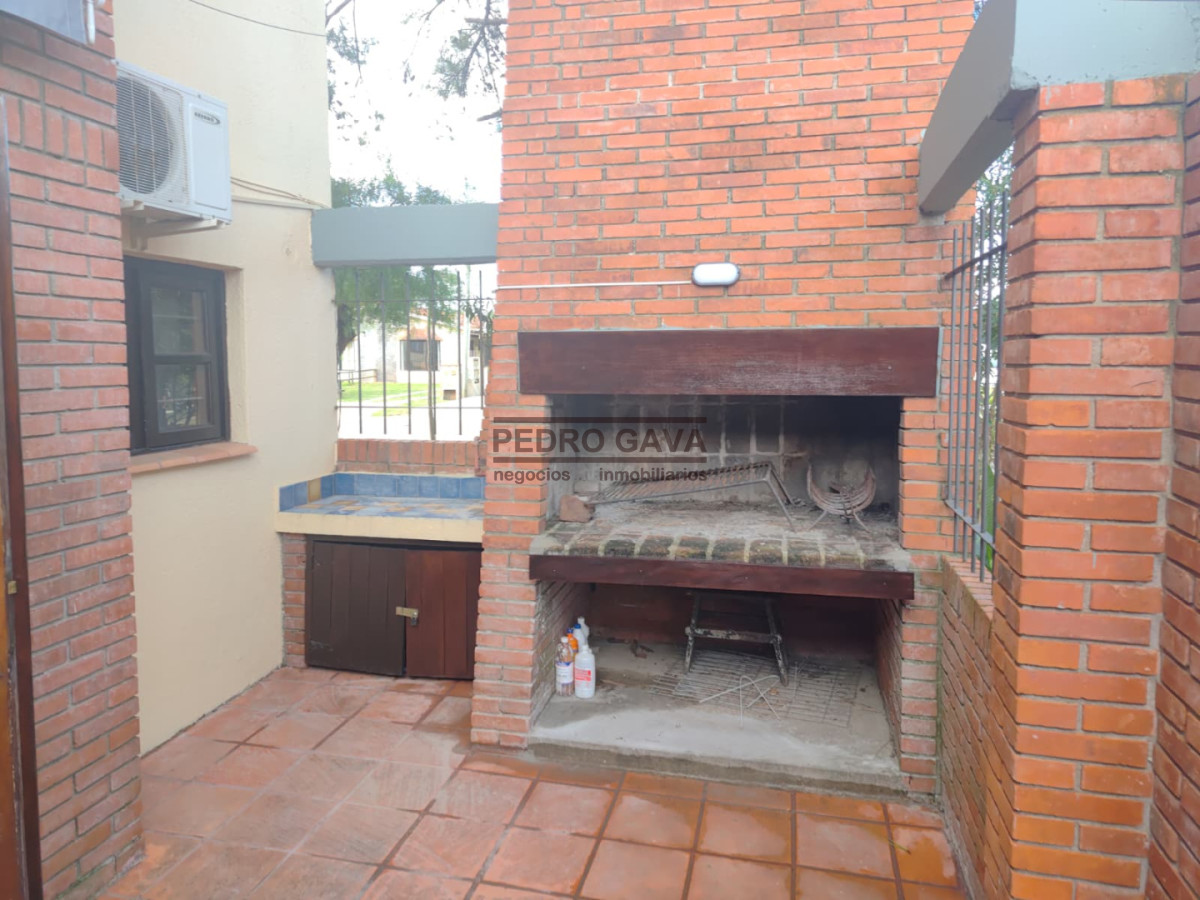 Apartamento ID.362 - Apartamento en alquiler en Piriápolis, planta baja con patio y 2 dormitorios