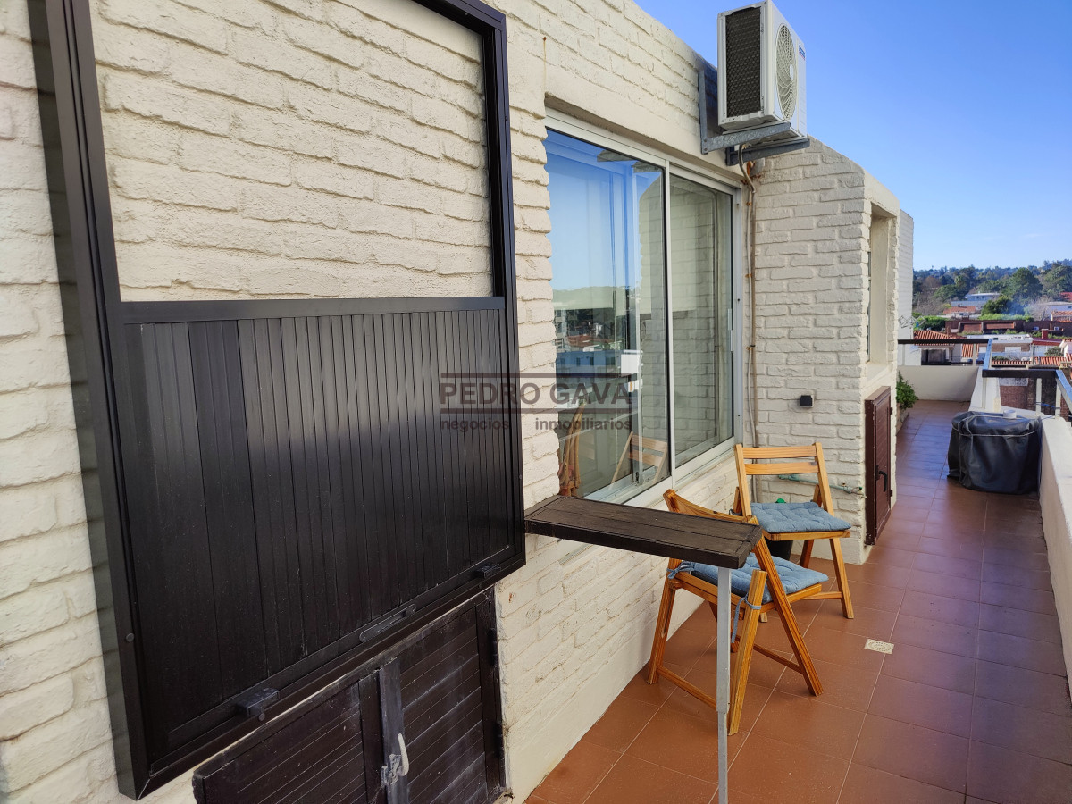 Apartamento ID.311 - Penthouse exclusivo frente al mar a la venta en Piriápolis