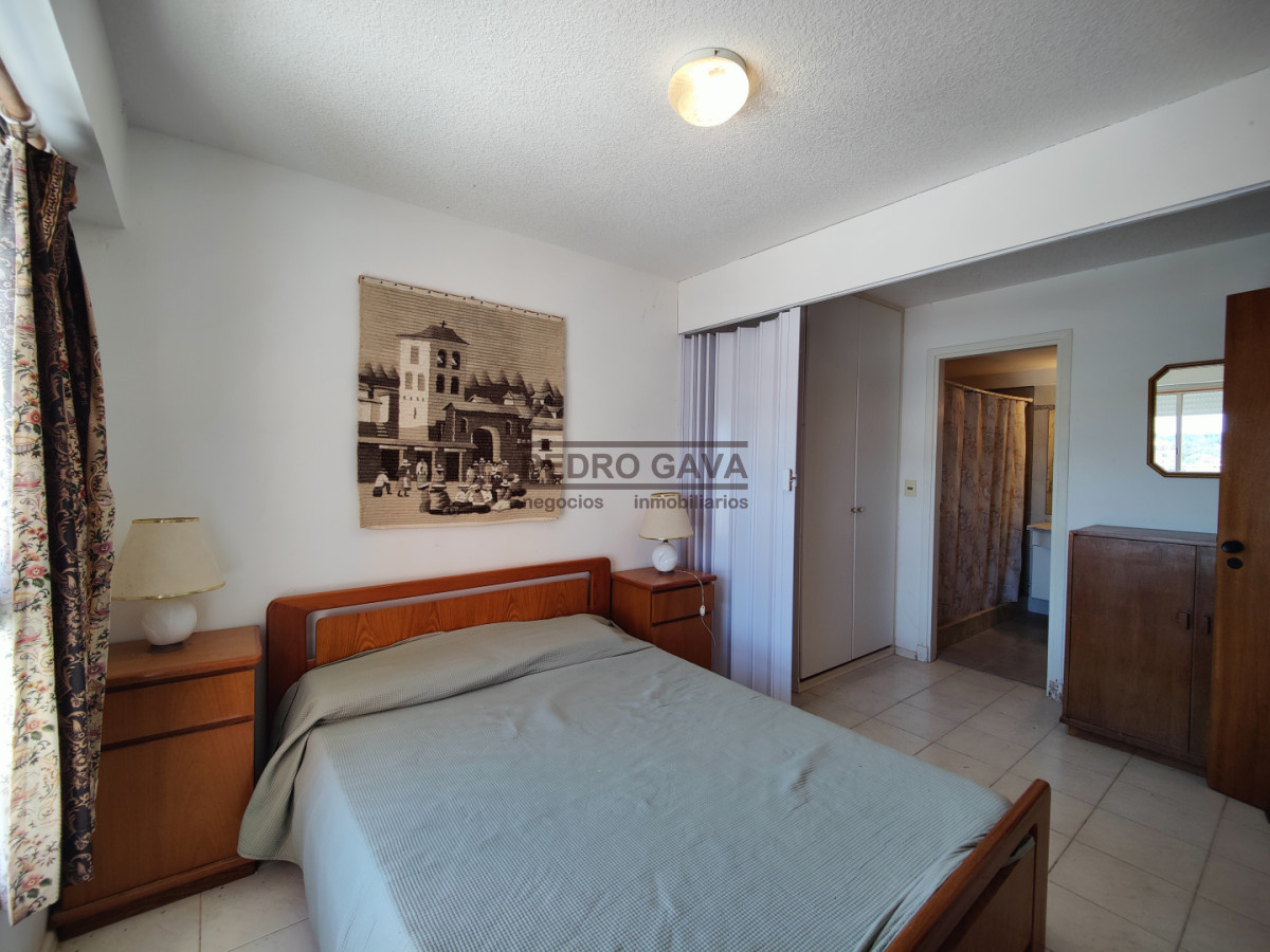 Apartamento ID.326 - Venta - Apartamento en Edificio La Riviera, Rambla de Piriápolis