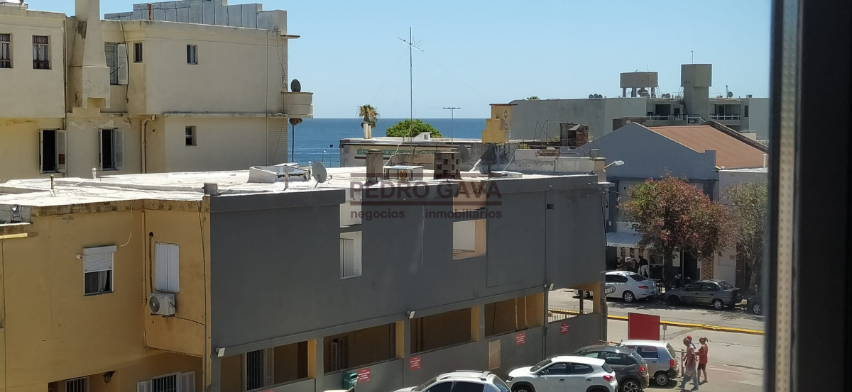 Apartamento ID.225 - Apartamento en alquiler Anual en Piriapolis, excelente ubicacion y comodidades !!