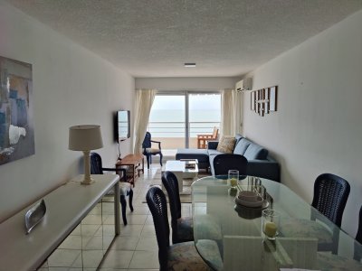 Apartamento ID.196 - Apartamento al a venta de 3 dormitorios con vistas al mar y a los cerros de Piriápolis