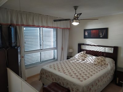Apartamento ID.149 - Apartamento a la venta de 3 dormitorios y 2 baños sobre la Rambla de Piriapolis