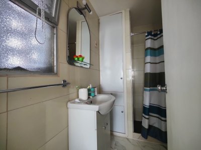 Apartamento ID.349 - Alquiler anual en el centro de Piriápolis - 2 dormitorios, cochera y vista a la Rambla