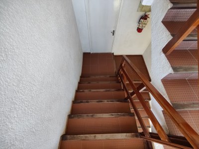 Apartamento ID.222 - Alquiler anual en Piriapolis, apartamento en pleno centro !!!