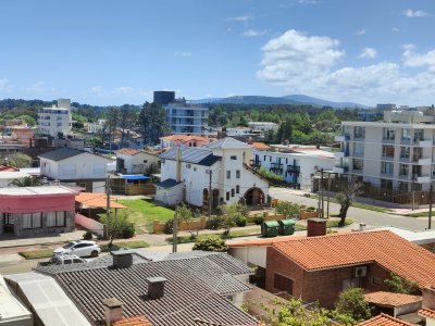 Apartamento ID.326 - Venta - Apartamento en Edificio La Riviera, Rambla de Piriápolis