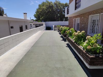 Apartamento ID.222 - Alquiler anual en Piriapolis, apartamento en pleno centro !!!