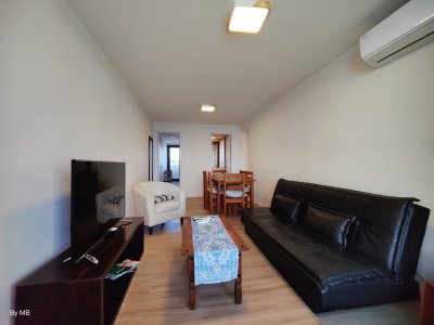 Apartamento ID.157 - Apartamento a la venta frente al mar en Piriapolis