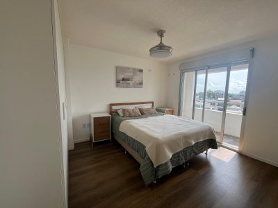 Apartamento en Tres Cruces 1 Dormitorio con Garage