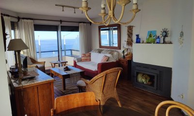 Penthouse exclusivo frente al mar a la venta en Piriápolis