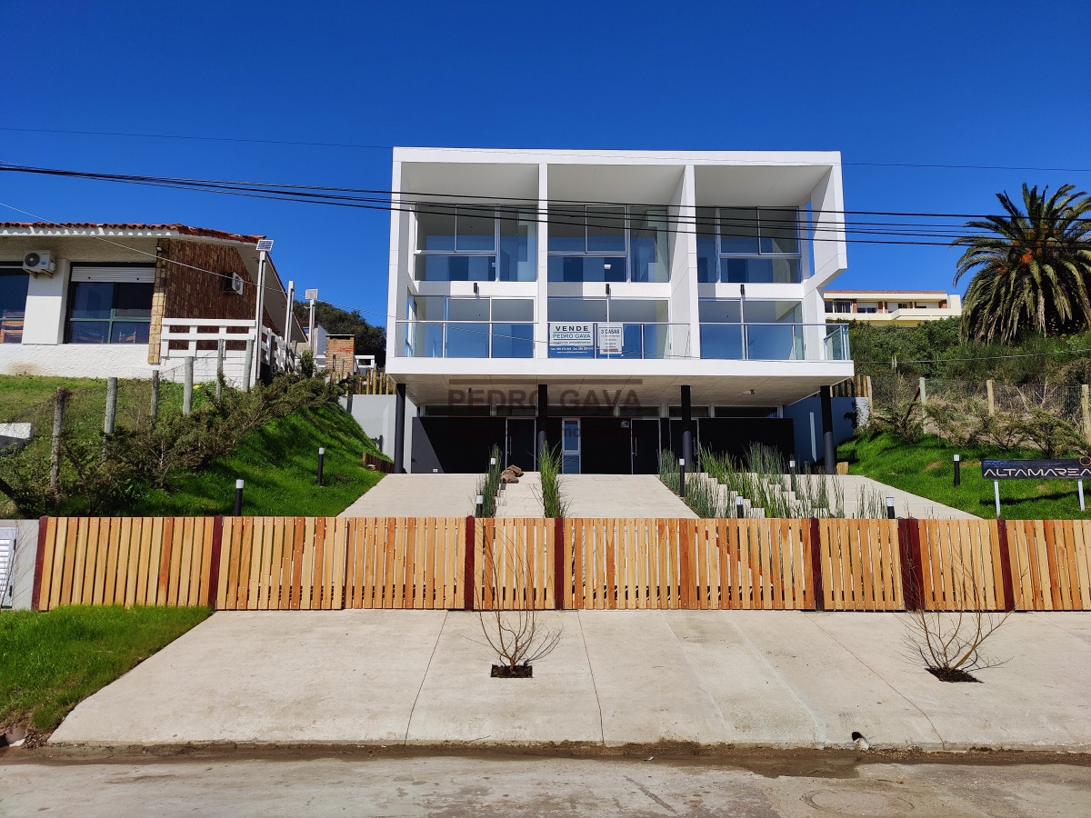 Casa ID.186 - Casa en venta a estrenar en Piriapolis, Residencias ALTAMAREA, un nuevo horizonte de exclusividad !!