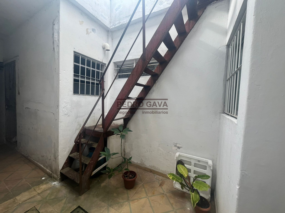Casa ID.284 - Casa PH en Mercado Modelo