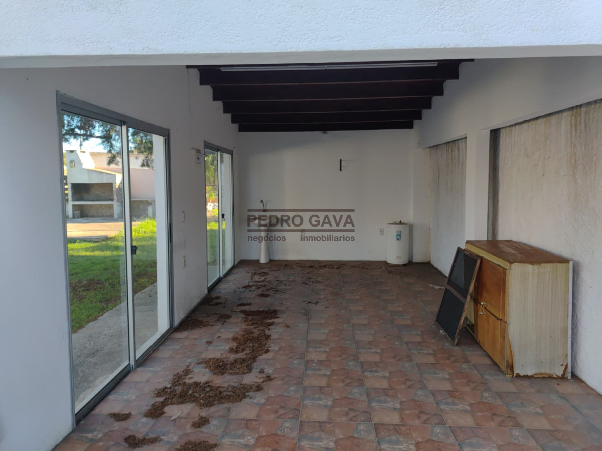 Casa ID.351 - Casa en alquiler anual en Piriápolis, entorno tranquilo con parque y espacio exterior