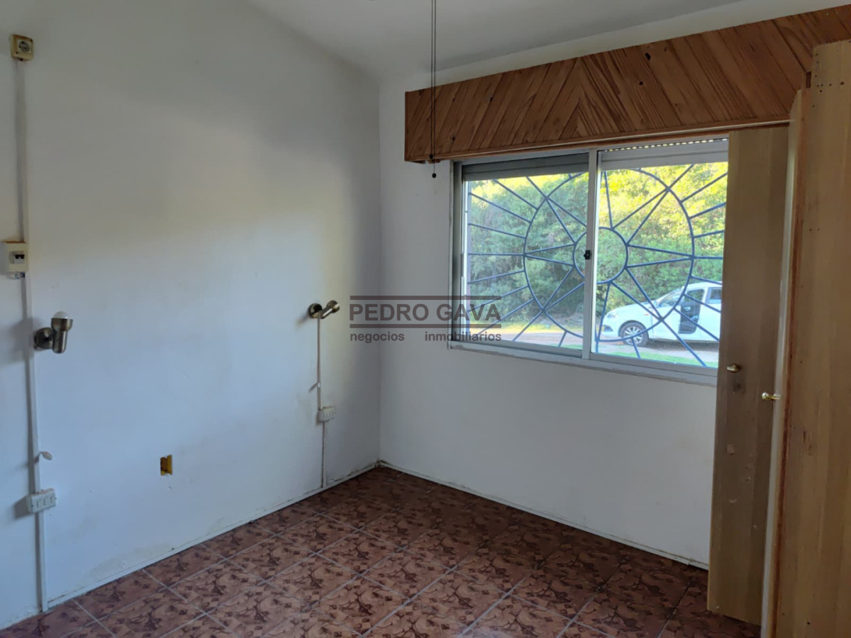 Casa ID.351 - Casa en alquiler anual en Piriápolis, entorno tranquilo con parque y espacio exterior