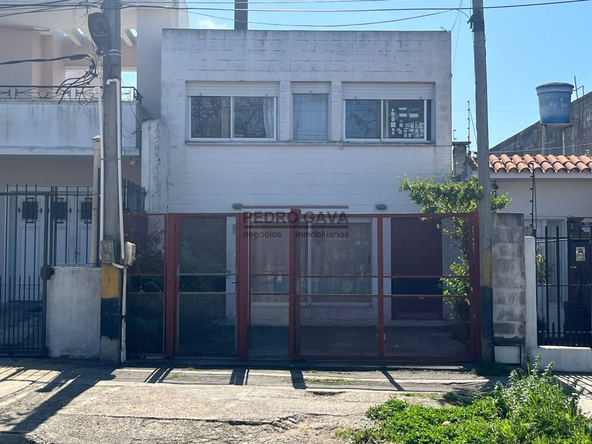 Casa ID.289 - Casa en la Blanqueada - 2 unidades Padrón Unico