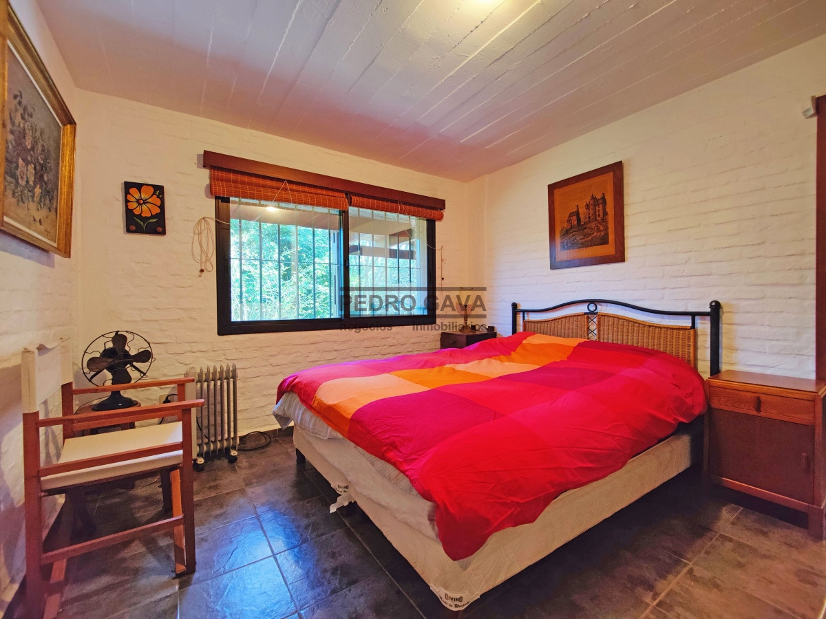 Casa ID.194 - Entre sierras y mar, Chalet de calidad a la venta en Balneario Bella Vista, Piriapolis.