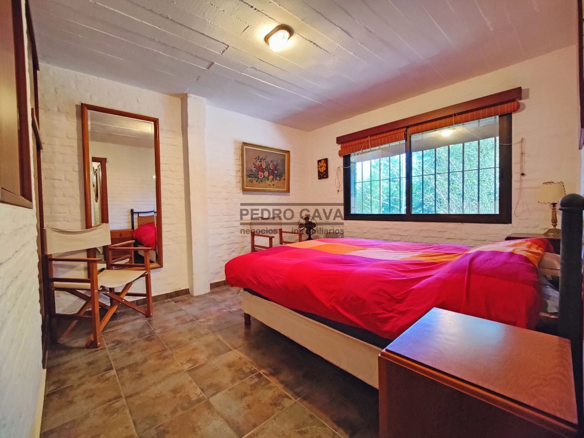 Casa ID.194 - Entre sierras y mar, Chalet de calidad a la venta en Balneario Bella Vista, Piriapolis.