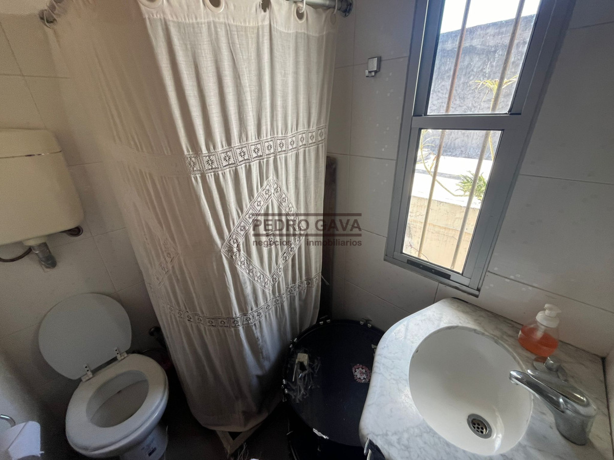Casa ID.289 - Casa en la Blanqueada - 2 unidades Padrón Unico