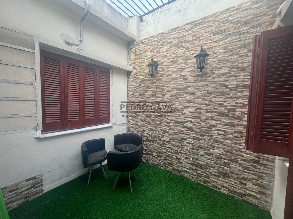 Casa ID.284 - Casa PH en Mercado Modelo