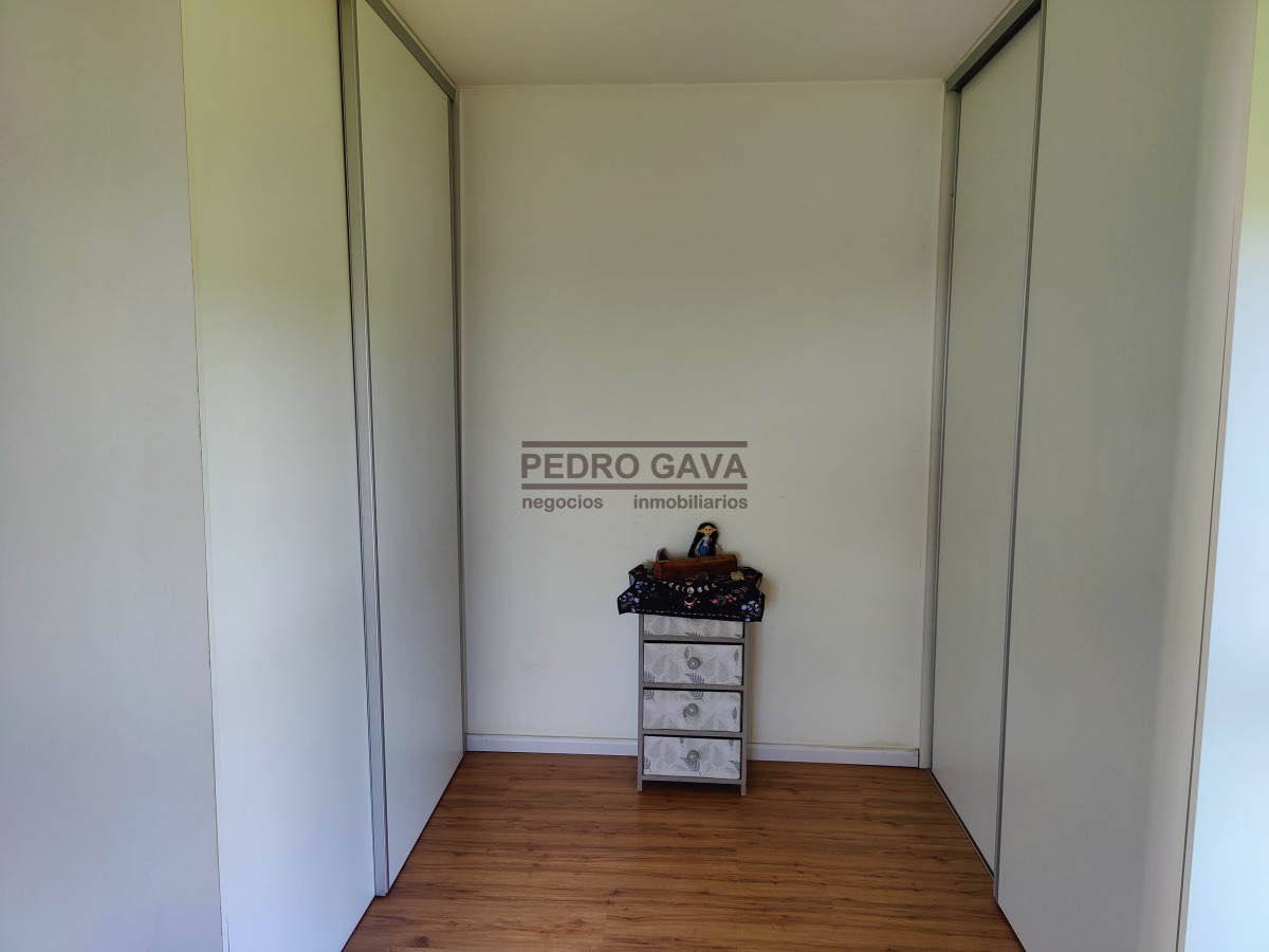Casa ID.294 - Tu refugio soñado en Balneario Las Flores, a pasos de la playa y con vista al mar