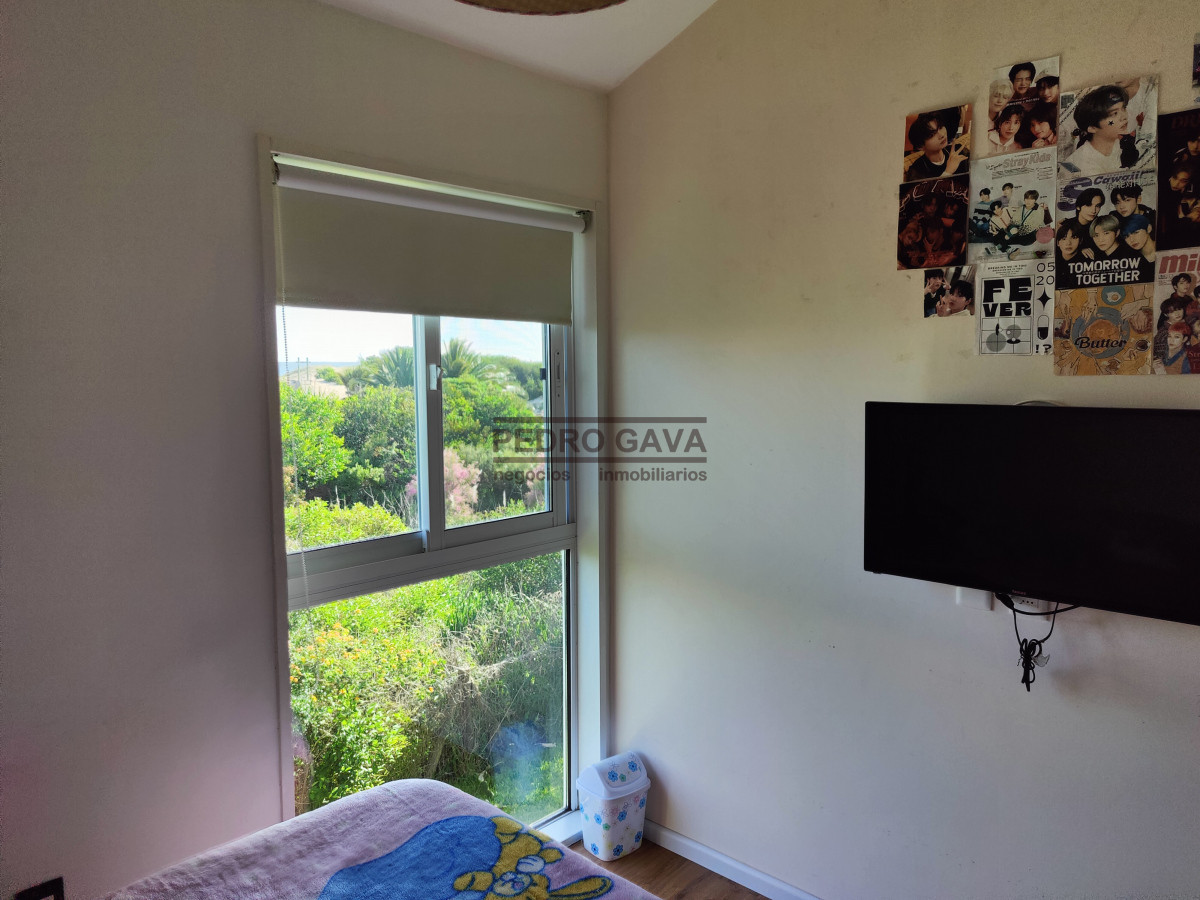 Casa ID.294 - Tu refugio soñado en Balneario Las Flores, a pasos de la playa y con vista al mar