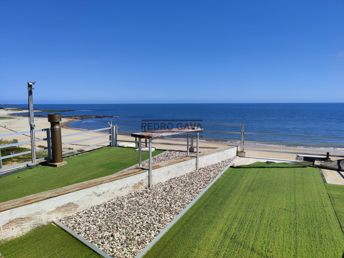 Casa ID.329 - Casa a la venta frente a Playa de los Lamas - luz, vistas y confort en cada ambiente