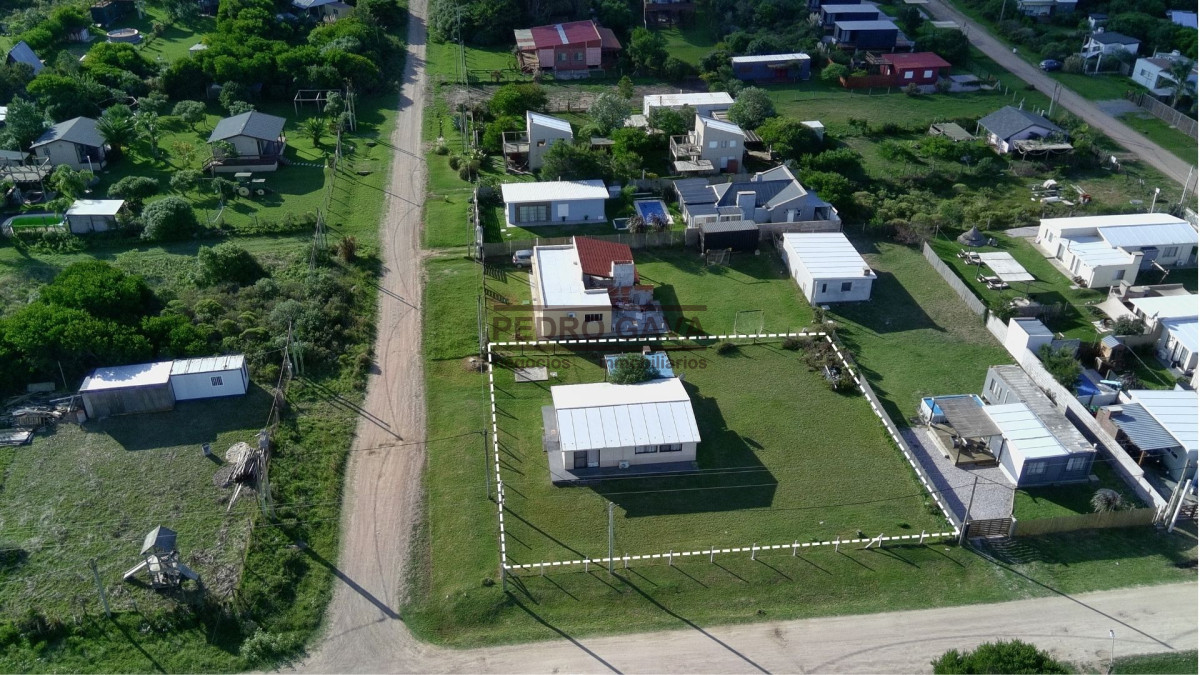 Casa ID.354 - Casa en venta en Punta Negra, a 200 m del mar con gran potencial