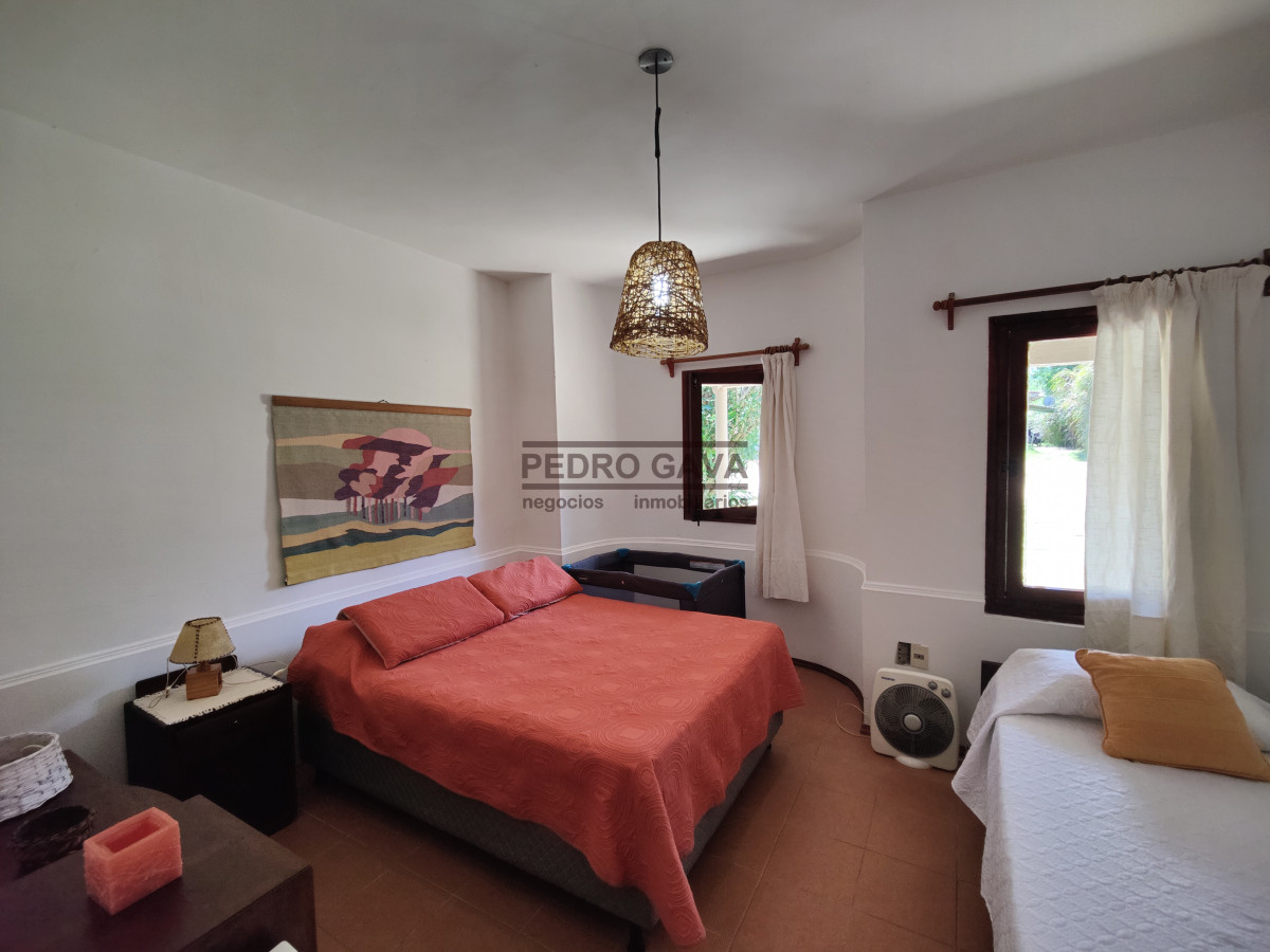Casa ID.295 - ???? Casa en venta en Playa Grande, Piriápolis  a 650 metros del mar ????