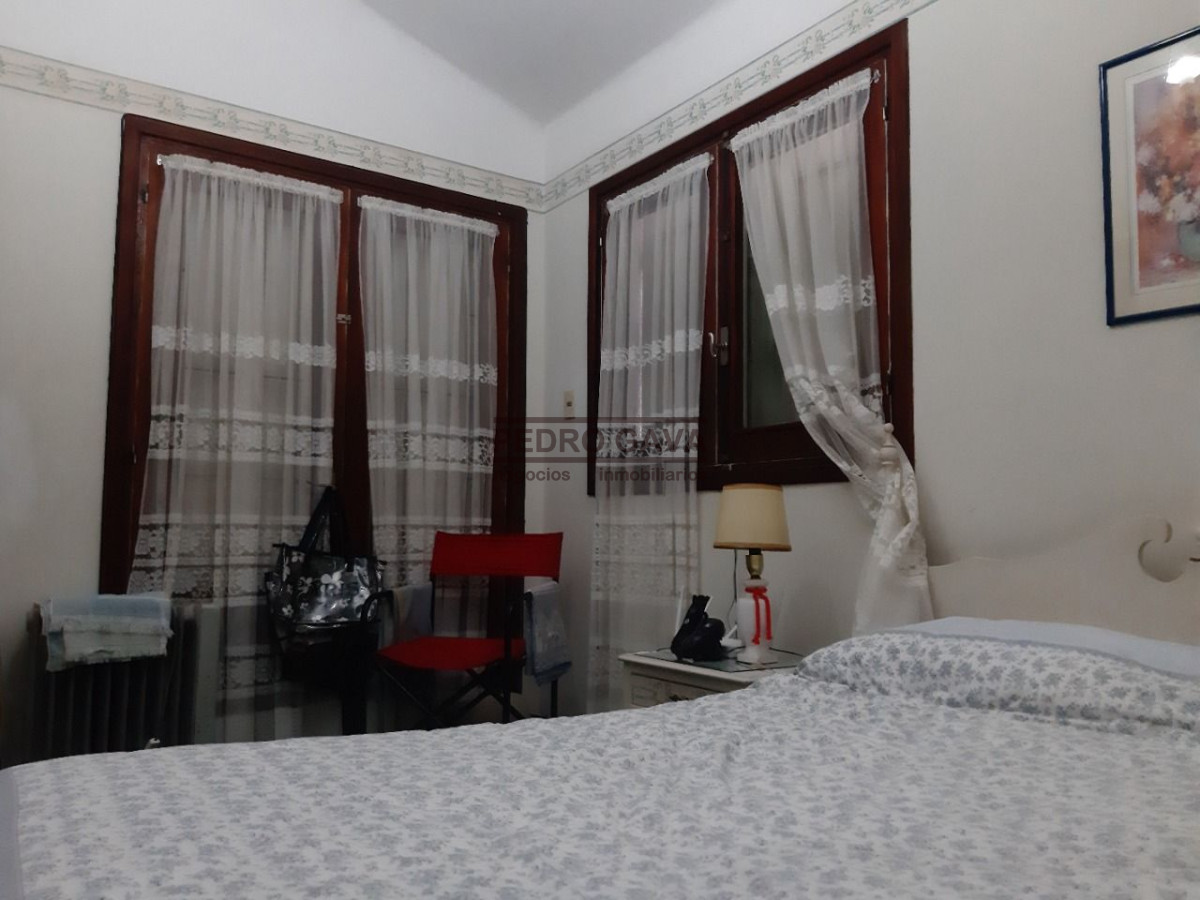 Casa ID.55 - Chalet de época a la venta sobre el pasaje superior Piria, hermosas vistas