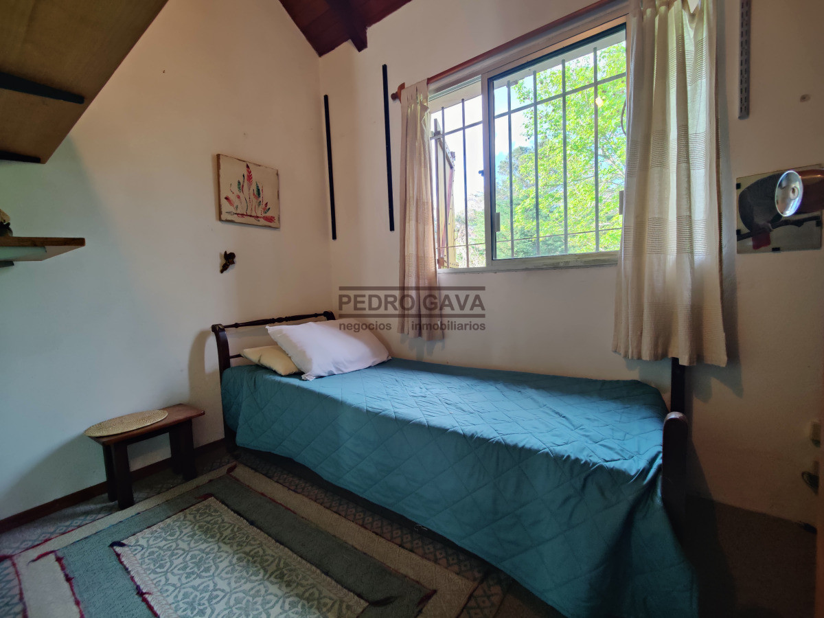 Casa ID.322 - Casa en venta en Playa Verde, Piriápolis a metros del mar !!