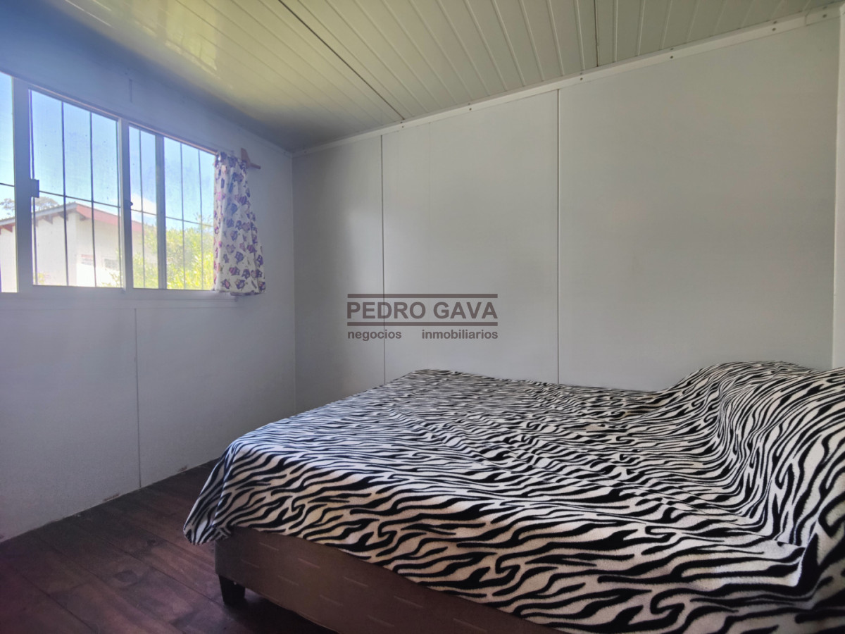 Casa ID.332 - Oportunidad imperdible en Playa Hermosa: dos unidades y gran potencial
