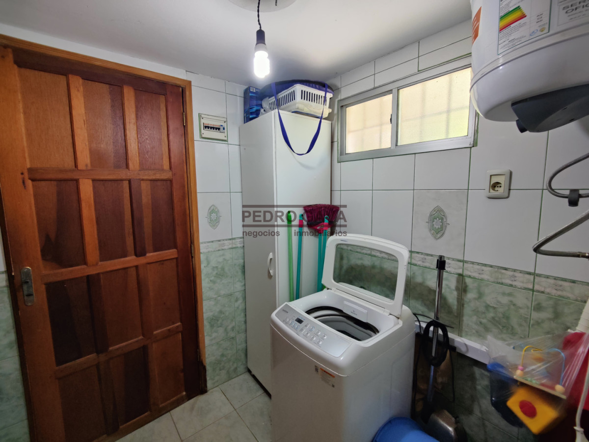 Casa ID.380 - Casa en venta en Barrio Los Ángeles, Piriápolis, a 50 metros de la Rambla