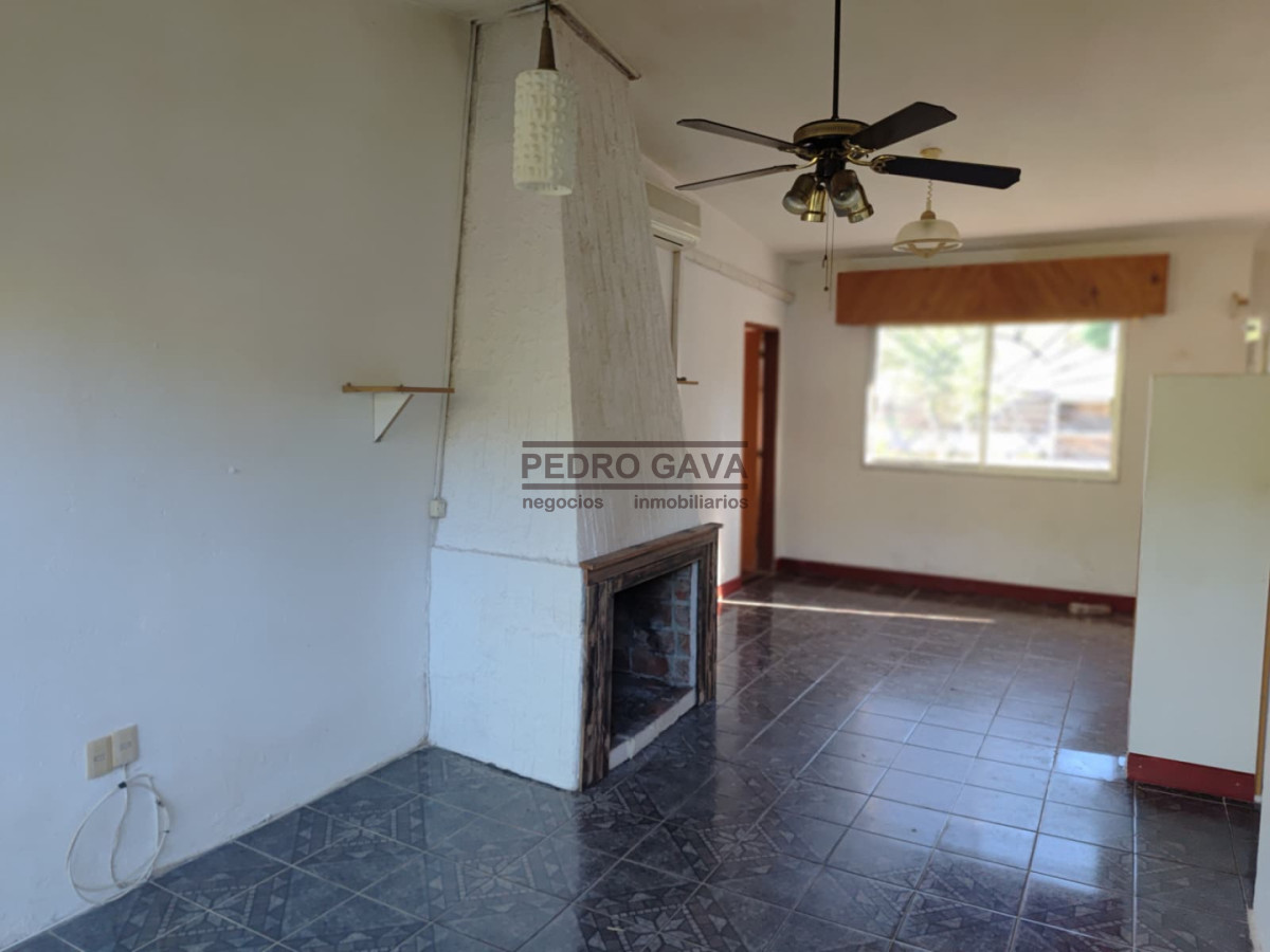 Casa ID.351 - Casa en alquiler anual en Piriápolis, entorno tranquilo con parque y espacio exterior