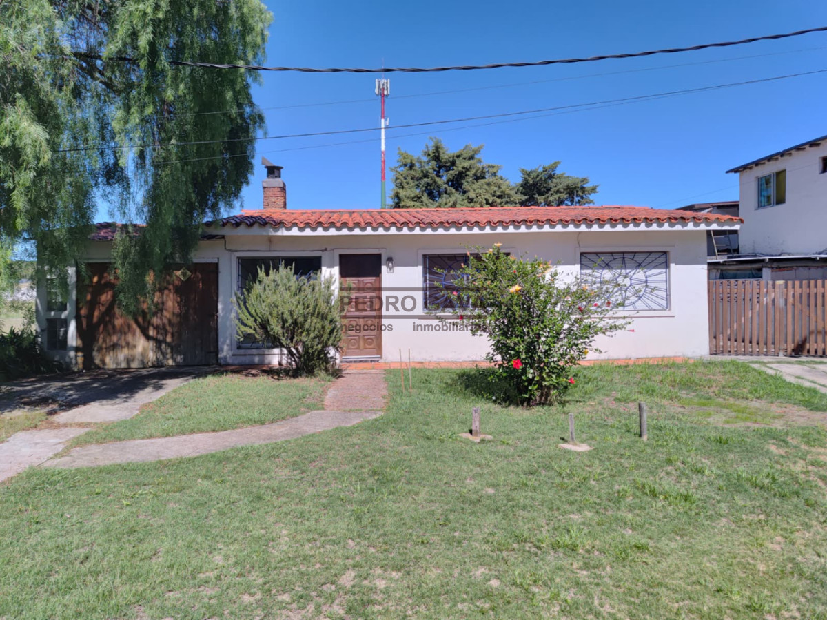 Casa ID.351 - Casa en alquiler anual en Piriápolis, entorno tranquilo con parque y espacio exterior