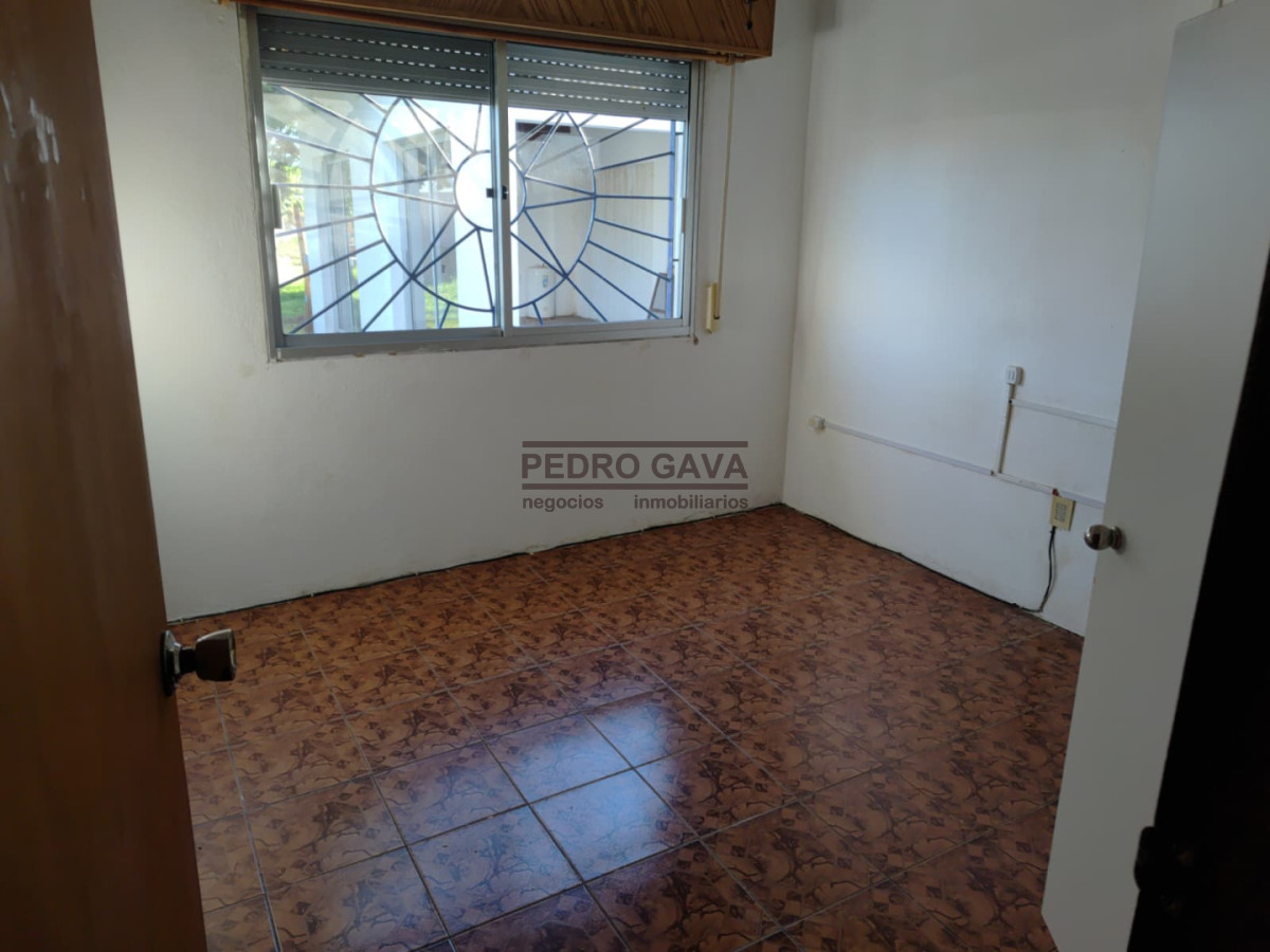 Casa ID.351 - Casa en alquiler anual en Piriápolis, entorno tranquilo con parque y espacio exterior