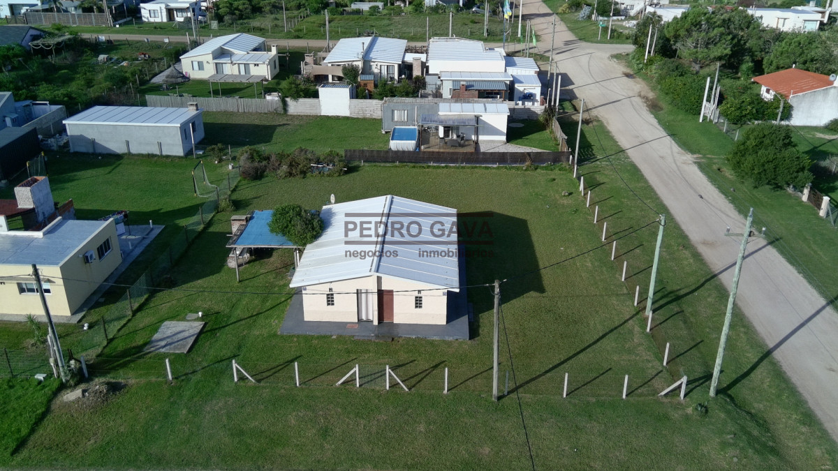 Casa ID.354 - Casa en venta en Punta Negra, a 200 m del mar con gran potencial