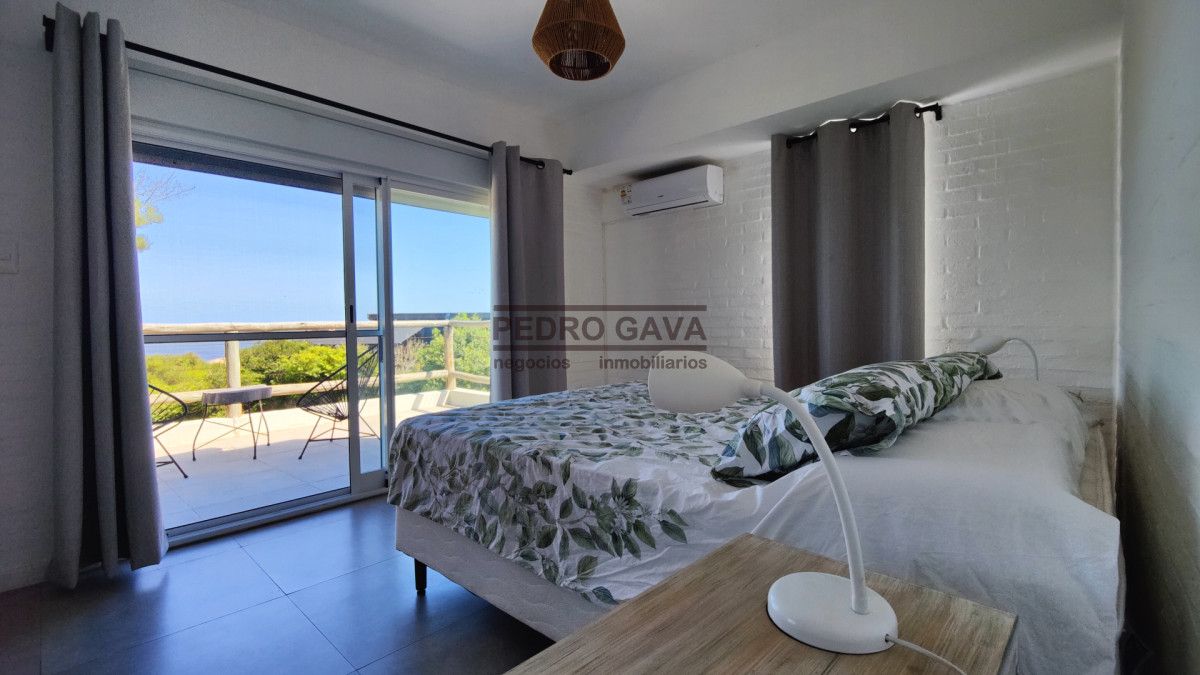 Casa ID.358 - Casa en venta en Punta Colorada, Piriápolis, entorno tranquilo y a pasos del mar