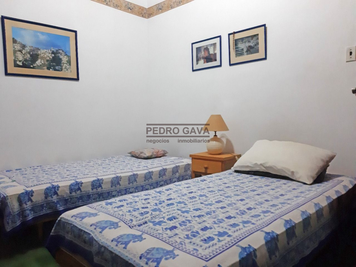 Casa ID.55 - Chalet de época a la venta sobre el pasaje superior Piria, hermosas vistas
