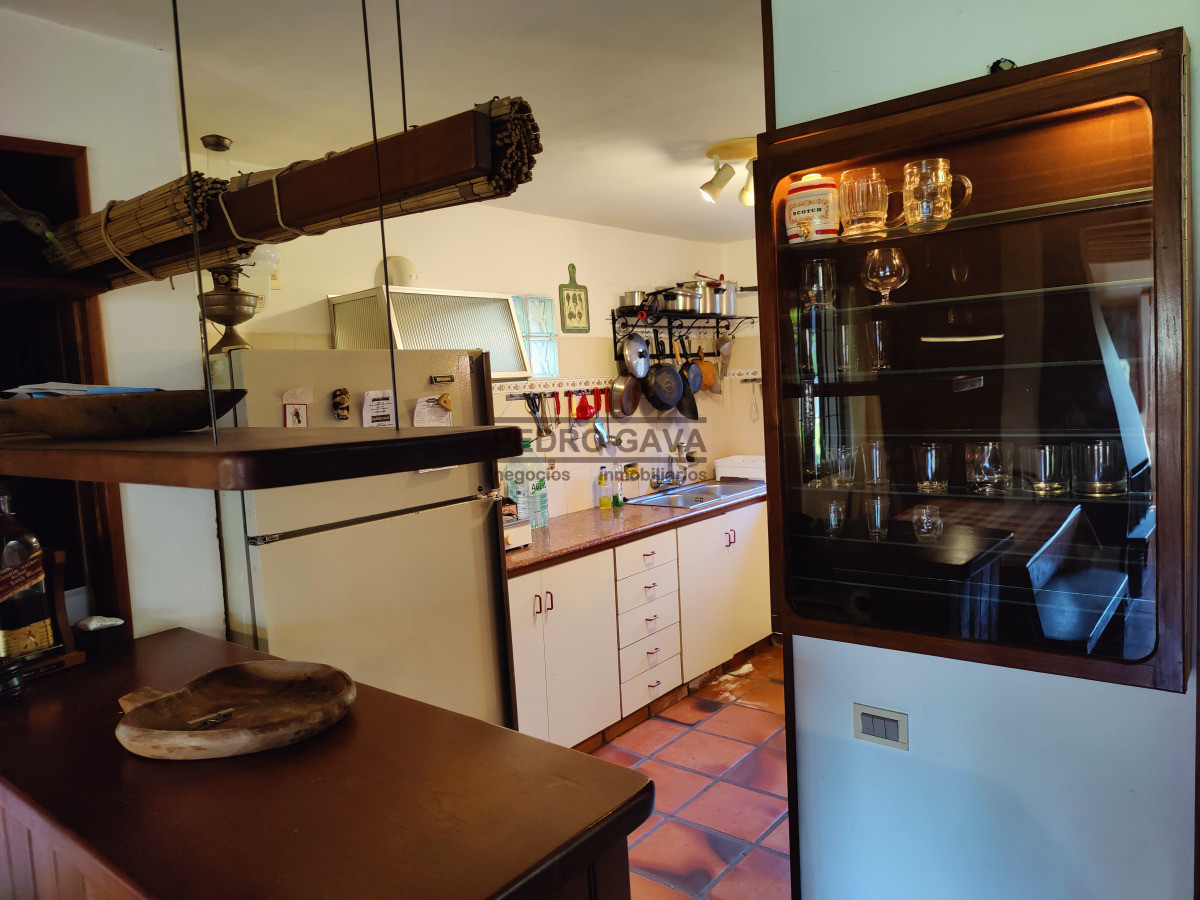 Casa ID.322 - Casa en venta en Playa Verde, Piriápolis a metros del mar !!