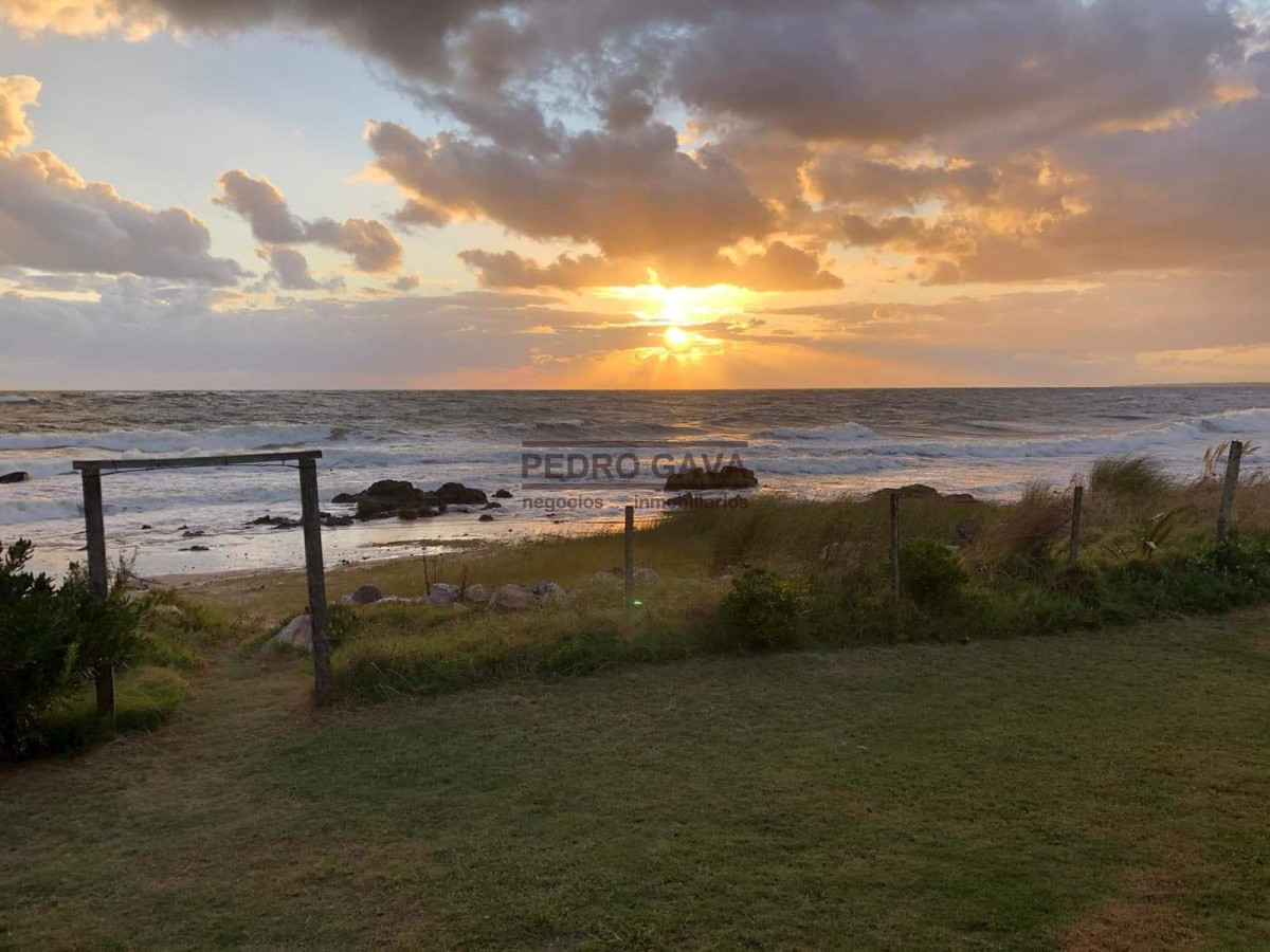 Casa ID.41 - Sobre el mar!!, casa a la venta en Playa Verde.