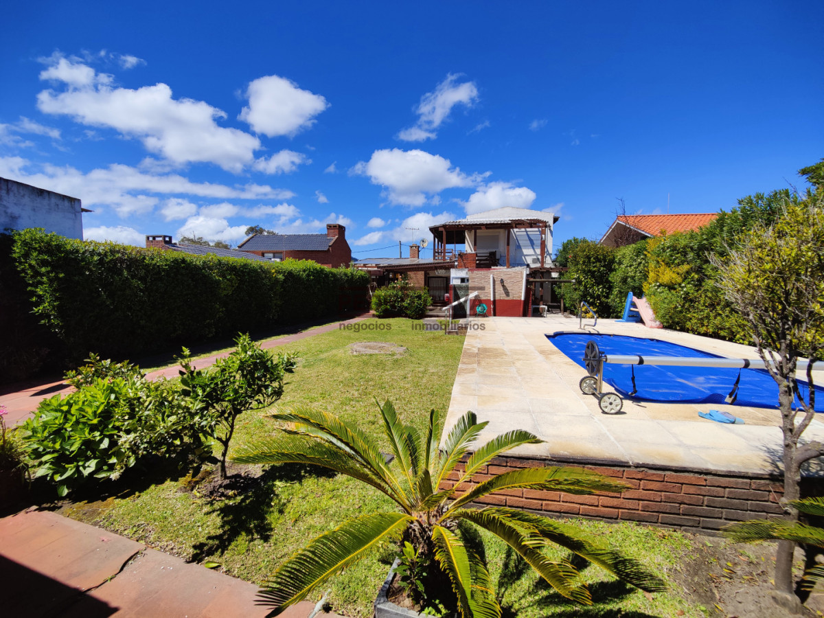 Casa ID.380 - Casa en venta en Barrio Los Ángeles, Piriápolis, a 50 metros de la Rambla
