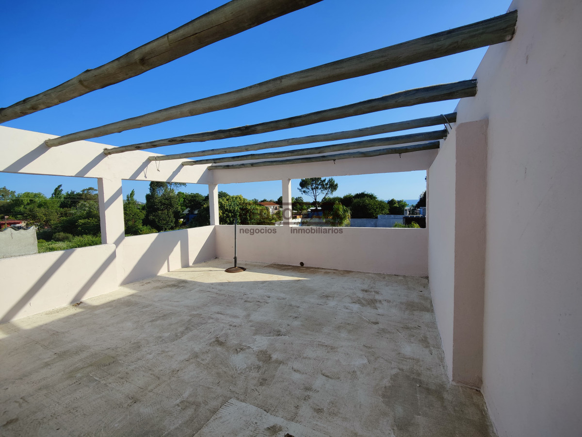 Casa ID.291 - Casa a le venta en Playa Hermosa , a 500 metros de la Playa