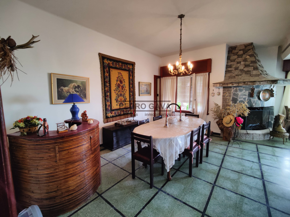 Casa ID.55 - Chalet con historia y vistas únicas - Piriápolis, falda del Cerro San Antonio