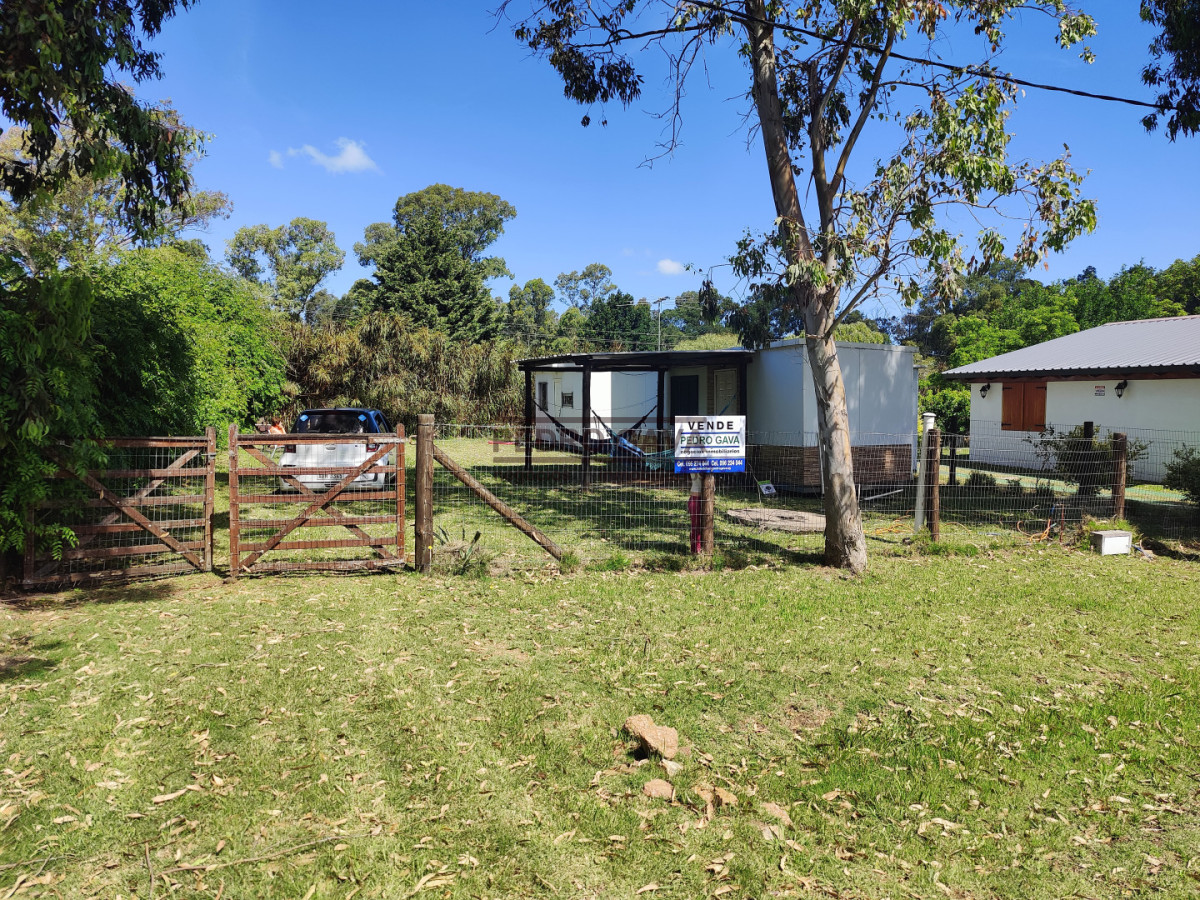 Casa ID.332 - Oportunidad imperdible en Playa Hermosa: dos unidades y gran potencial