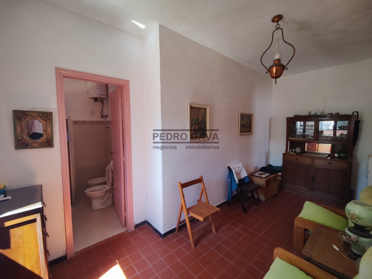Casa ID.341 - Propiedad en venta con excelente ubicación comercial - A 30 metros de la Rambla