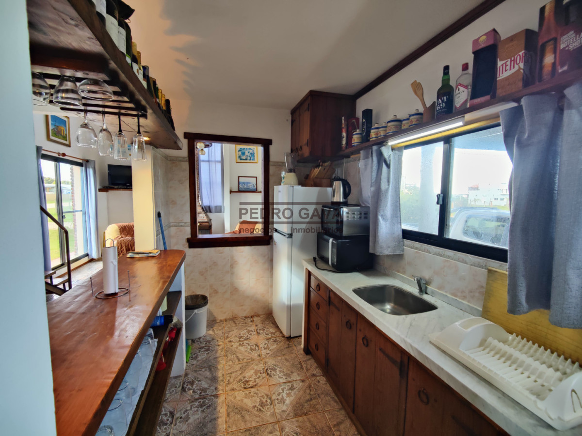 Casa ID.352 - Casa en Punta Negra a 150 m del mar, con quincho independiente y piscina