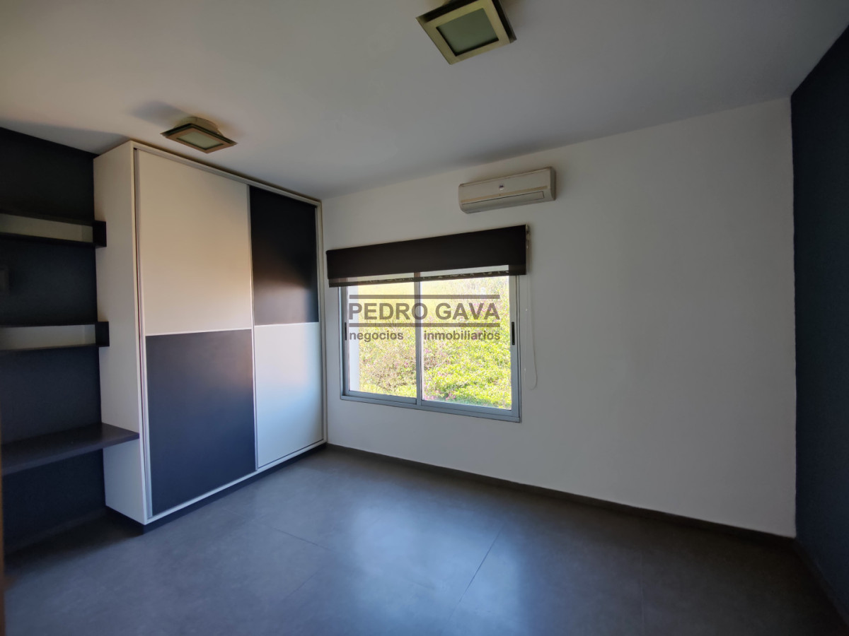 Casa ID.329 - Casa a la venta frente a Playa de los Lamas - luz, vistas y confort en cada ambiente